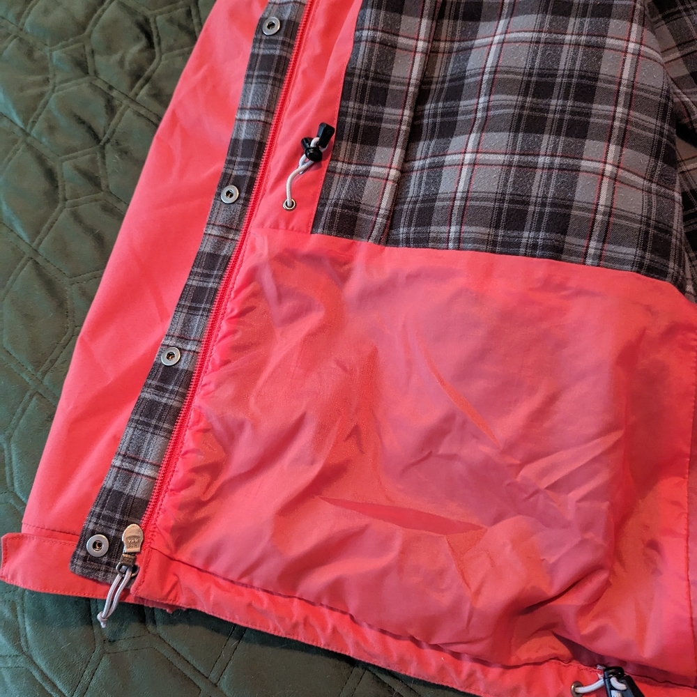 The North Face HyVent Women's Jacket - Picture 7 of 13